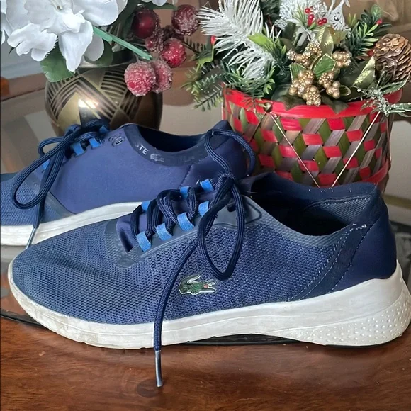 Lacoste Women's LT Fit 118 Sneaker - Size 6 - Picture 1 of 11